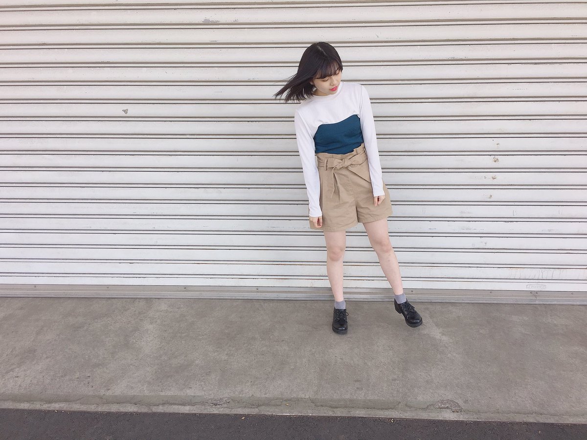 Hkt48 地頭江 音々 ぢとうえ ねね 写メ会ありがとうございましたー 今日も楽しかった 来てくれて方にありがとう 今日の服は妹に 田舎じゃビスチェ着てると浮くから と言われて託された服 やっぱり田舎人は着こなせなかった Hkt48 地頭江 音々 ぢとうえ ねね 写メ会ありがとうございましたー 今日も楽しかった 来てくれて方にありがとう 今日の服は妹に 田舎じゃビスチェ着てると浮くから と言われて託された服 やっぱり田舎人は着こなせなかった