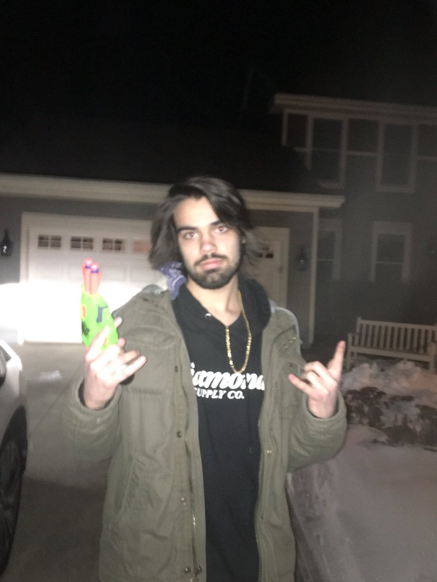 IncrediblNerfer's tweet photo. You may be able to outrun the police but not Mr. Incredible. Mahoney with his second and third kills of the day on Jack Simon and Cole Wenzel of dope boys. (S.o. To the conductors for being the bait, u guys owe me) @WoodburyNerf https://t.co/Ur0kdInk8Q