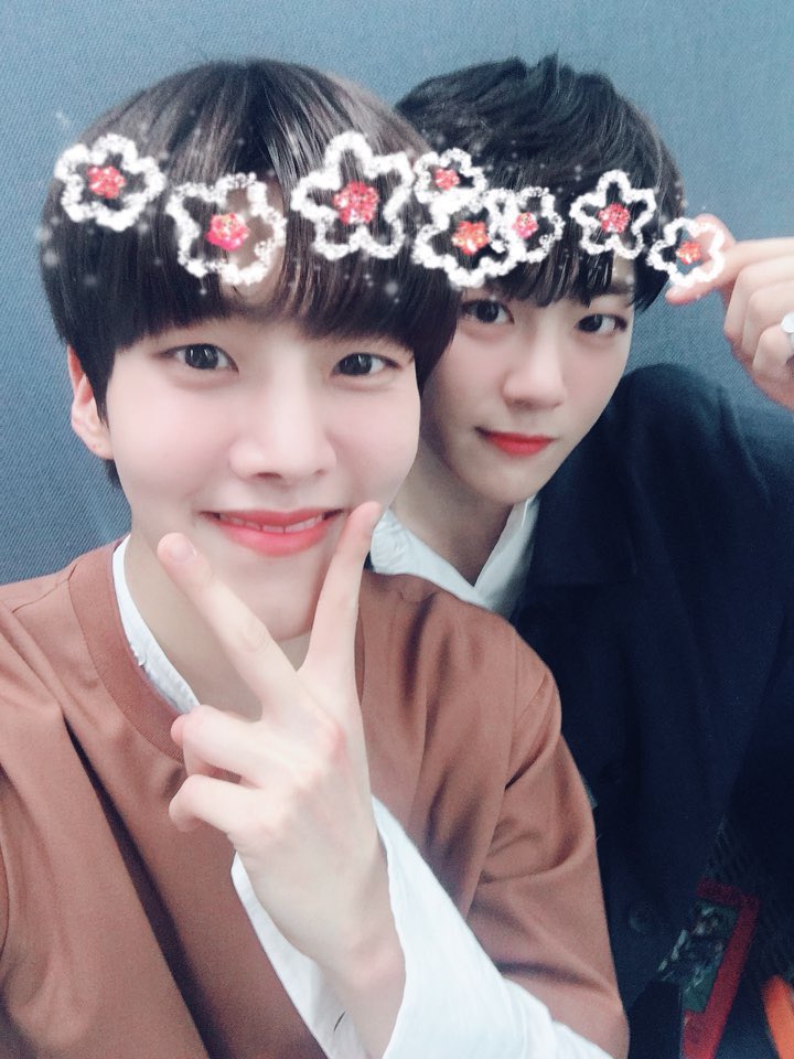 GoldenChild's tweet photo. [#Golden_Child] [#대열] 오늘도 응원 감사합니당~~~!!! 🎁 https://t.co/EyfgdnxppB
