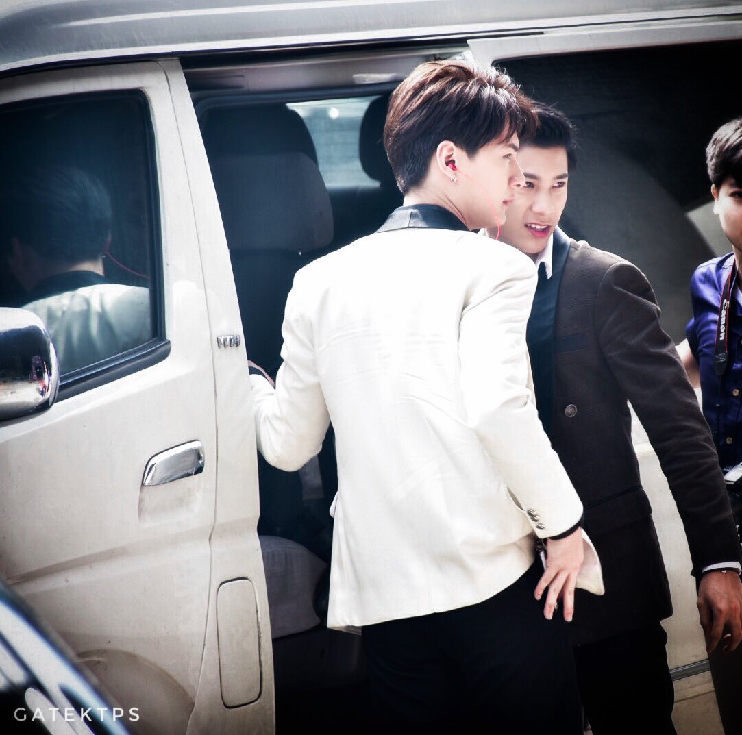 GYJ_GOLF's tweet photo. ซีรี่ย์สักเรื่องเถอะค่ะ "บอดี้การ์ดตัวร้ายกับนายจอมป่วน" รูปนี้มันใช่มาก
#ทีมพีรญา #KristSingto #SingtoKrist 
#KristPerawat #SingtoPrachaya https://t.co/DE2anu5UQe