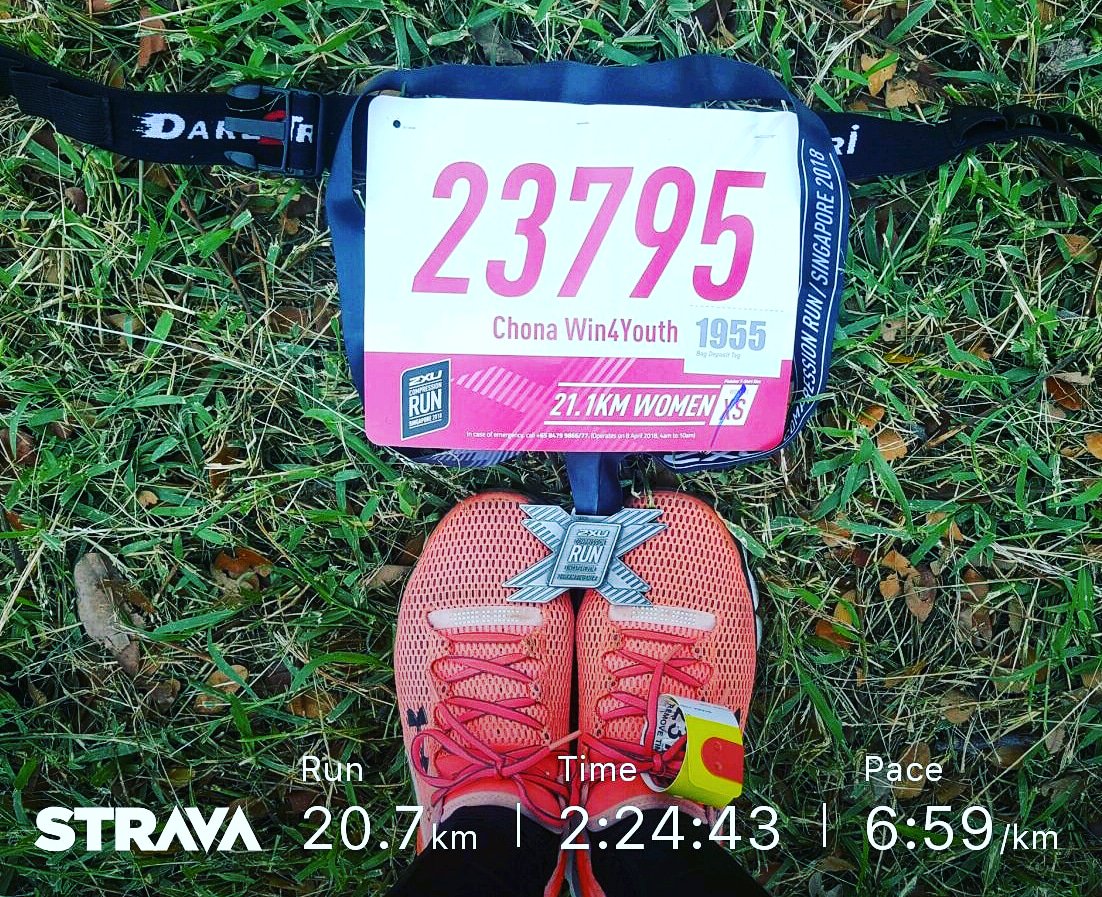 chona_duroga's tweet photo. Done a half marathon run with friends! 😊 @Win4Youth #2XUCompressionRun #LoveWhatYouDo https://t.co/r1B93zPNz3