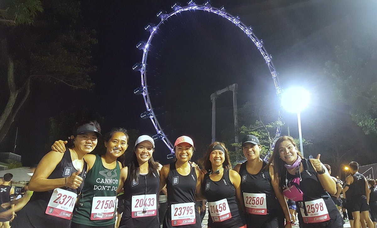 chona_duroga's tweet photo. Done a half marathon run with friends! 😊 @Win4Youth #2XUCompressionRun #LoveWhatYouDo https://t.co/r1B93zPNz3