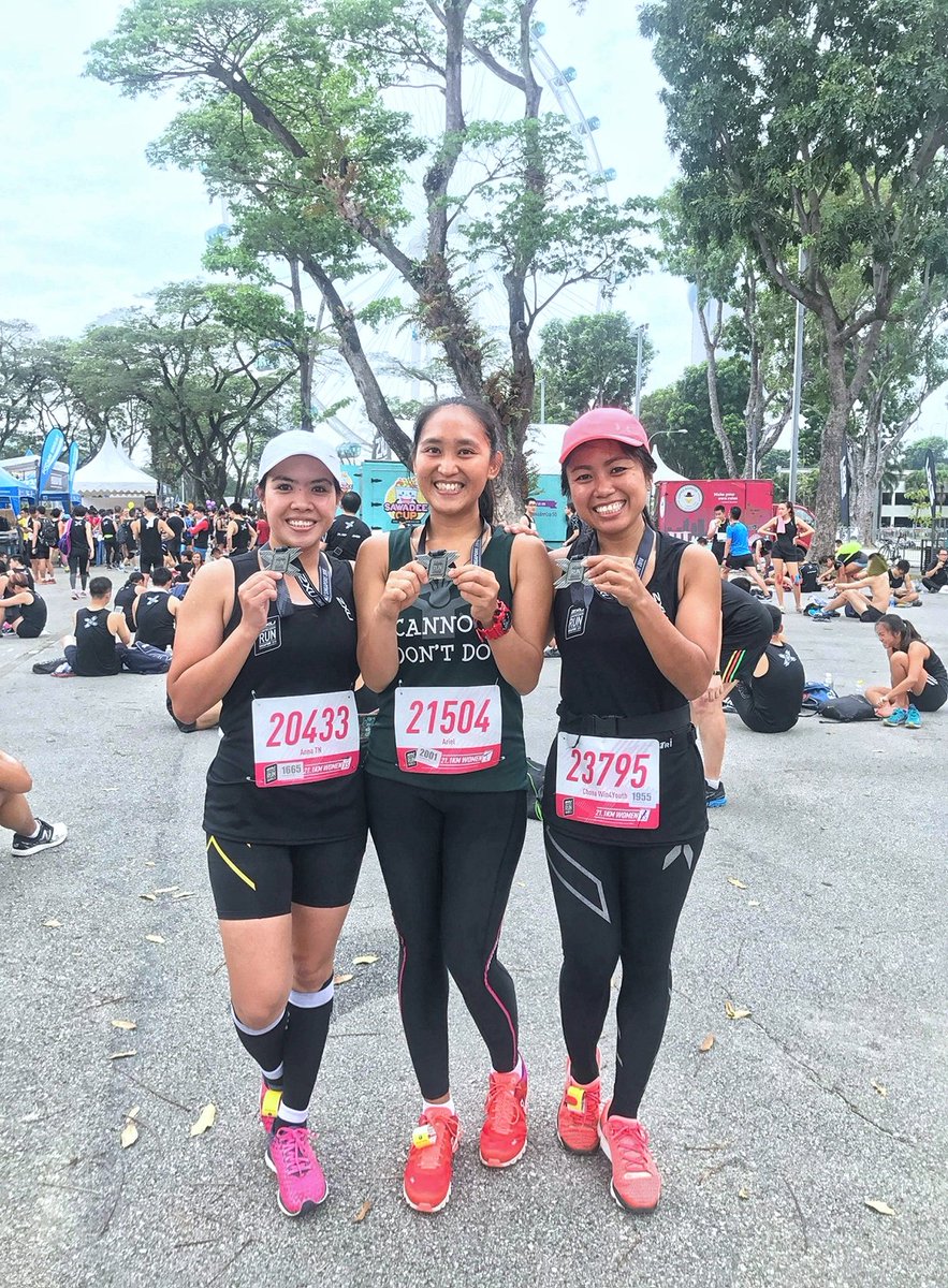 chona_duroga's tweet photo. Done a half marathon run with friends! 😊 @Win4Youth #2XUCompressionRun #LoveWhatYouDo https://t.co/r1B93zPNz3