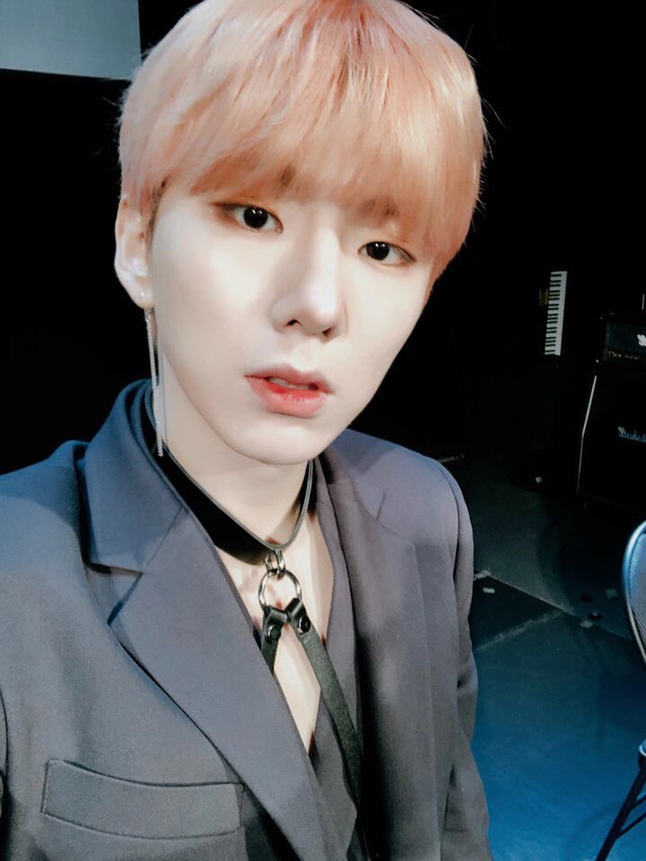 [#기현] 잘 찍은줄 알았는데 집에와서 보니까 별로더라구요 하지만 몬베베들이 보여달래서.........