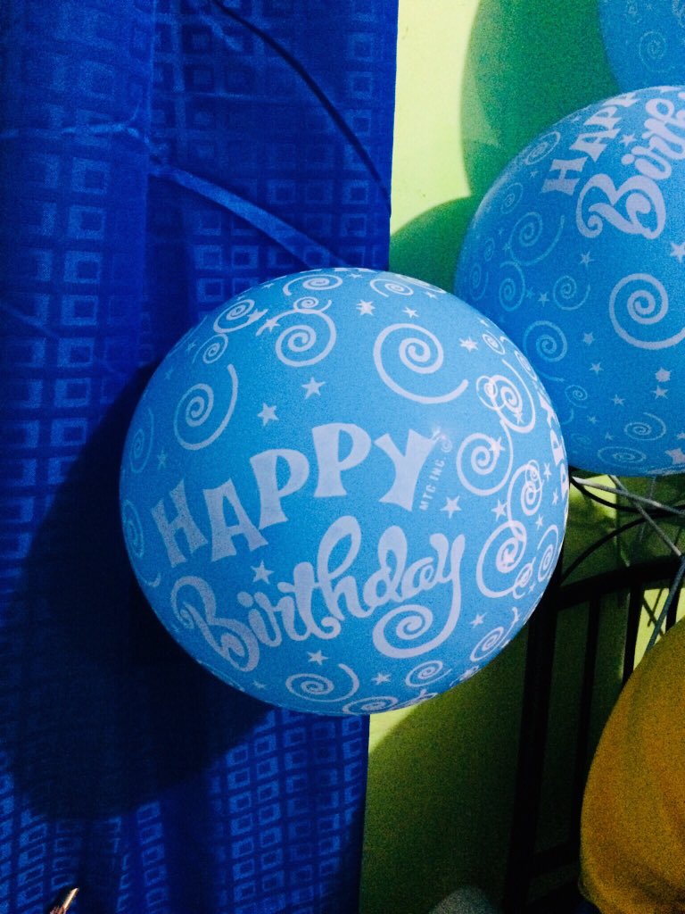 justgillianne96's tweet photo. Kyrie's 1st Birthday Celebration 🎂🎉🎈
#April72018 https://t.co/mTISooyxHL