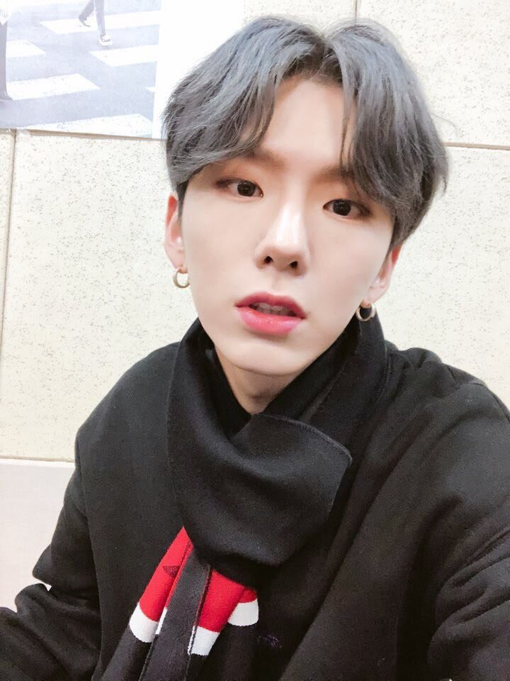 duwantspizza's tweet image. ✨ [ A little jealousy~ ] ✨

#pvselcaday #bringbackpolyvore #bringpolyvoreback