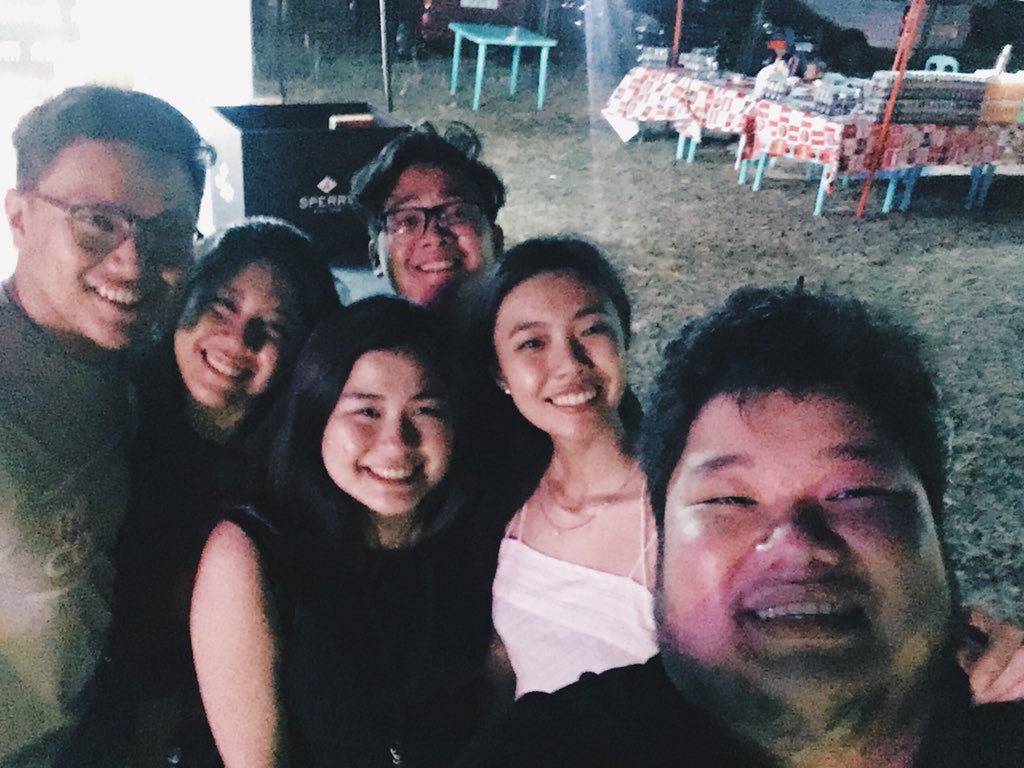 CloeVizcarra's tweet photo. #ADayWithParaluman https://t.co/OaVD4Cwnm2