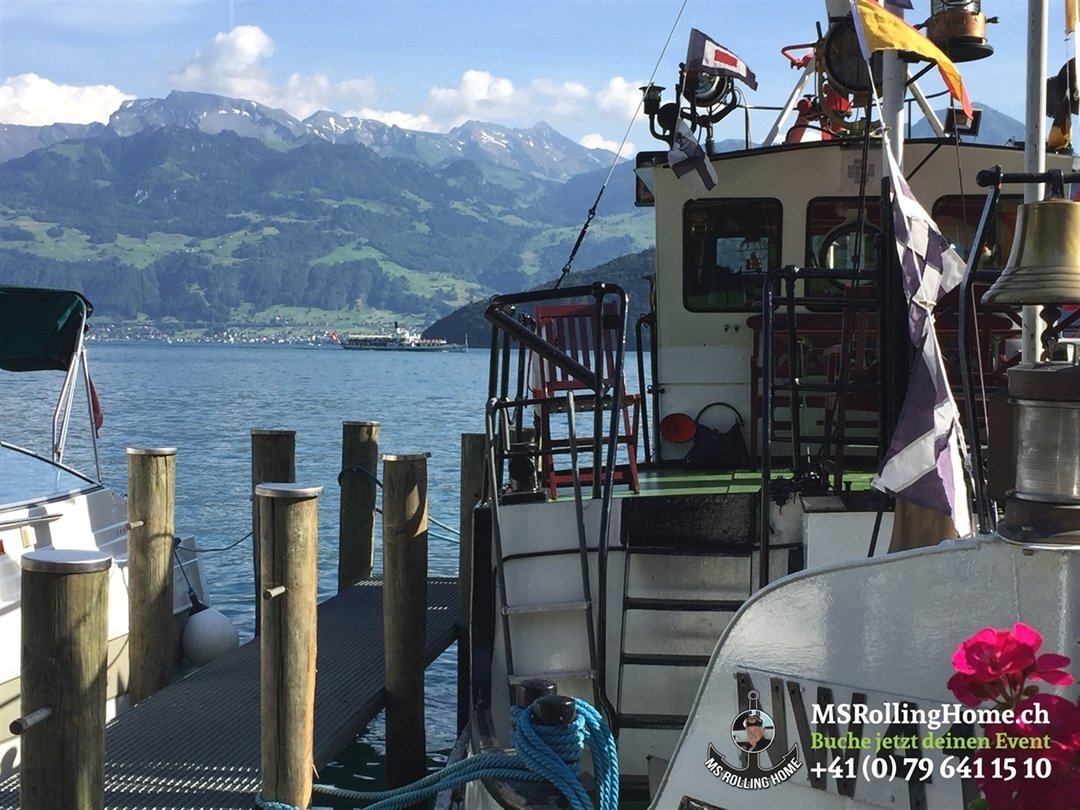 MSRollingHome's tweet photo. Verlobungs Ausflug mit der MS Rolling Home auf dem #Vierwaldstättersee bei #Merlischachen
Buche jetzt dein Event auf der MS Rolling Home zb für Deinen #Firmenevent #Hochzeitstag #Junggesellinnenabschied https://t.co/pNM3LWkrK1