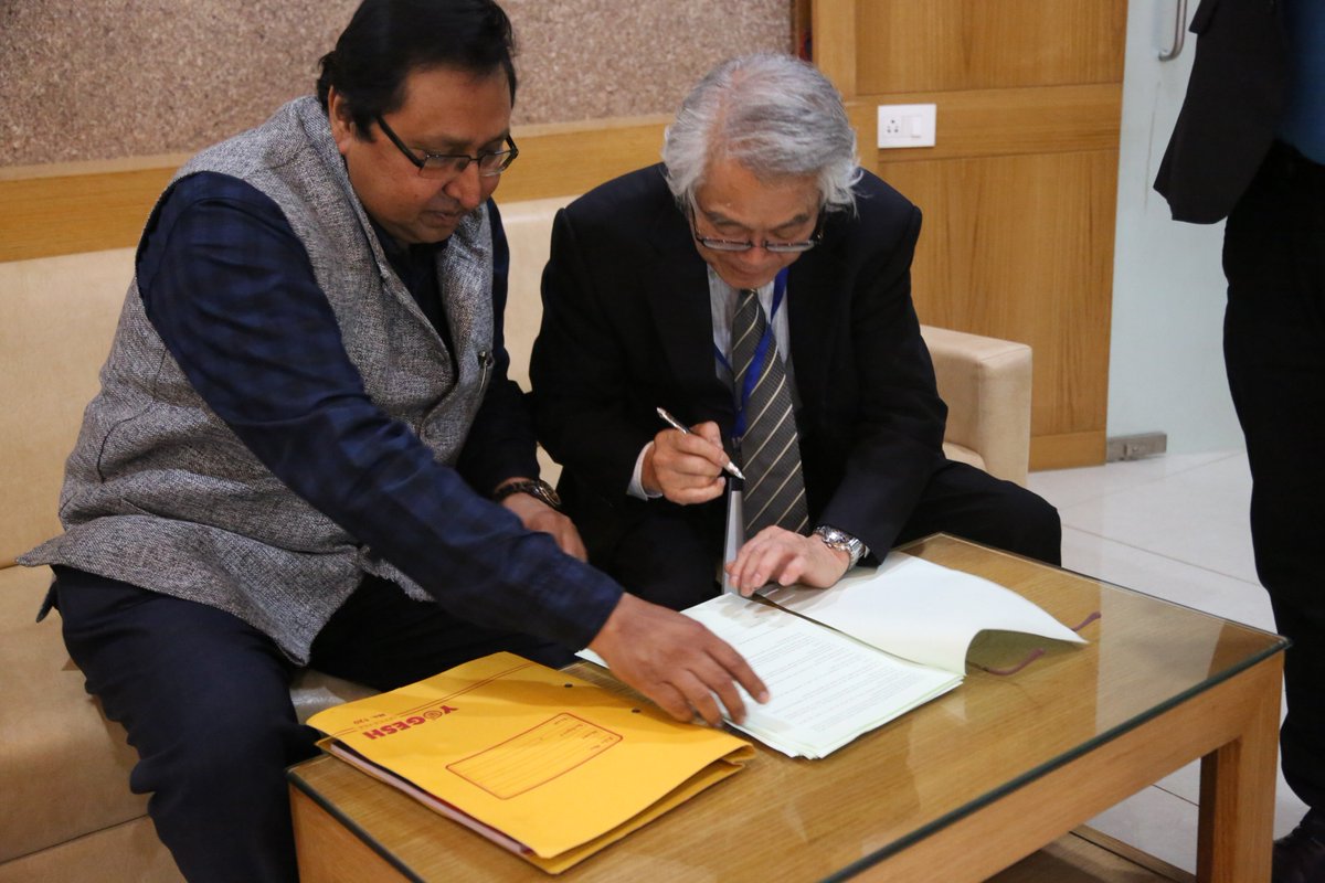 TITGROUP2's tweet photo. A memorandum of understanding has been #signed between #Solar Flame Corporation, Japan and Technocrats group of Institutions, Bhopal on 28 March 2018 for Collaborative Research, Technology transfer and real time work experience. https://t.co/ccJSsOZGQB