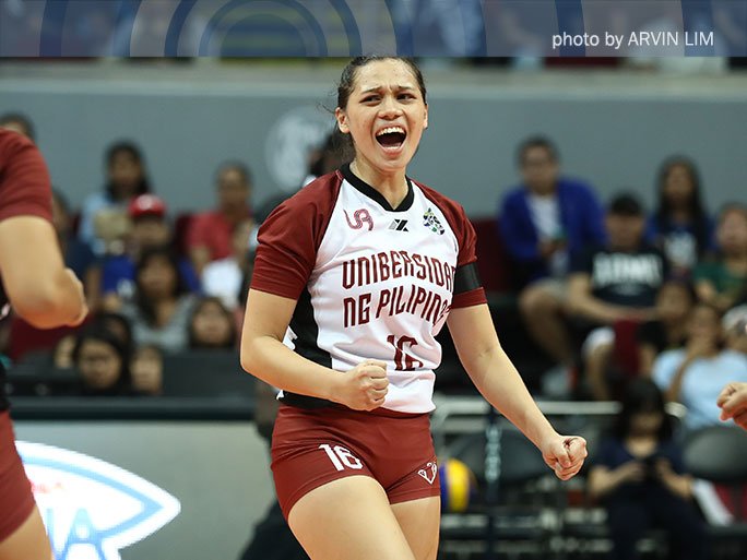 abscbnsports's tweet photo. LOOK! #UAAPSeason80Volleyball Photos: UP drops upset ax on Ateneo, stays alive in semis race

GALLERY»https://t.co/iyMrPsTVCm https://t.co/7iBb8yFv7v