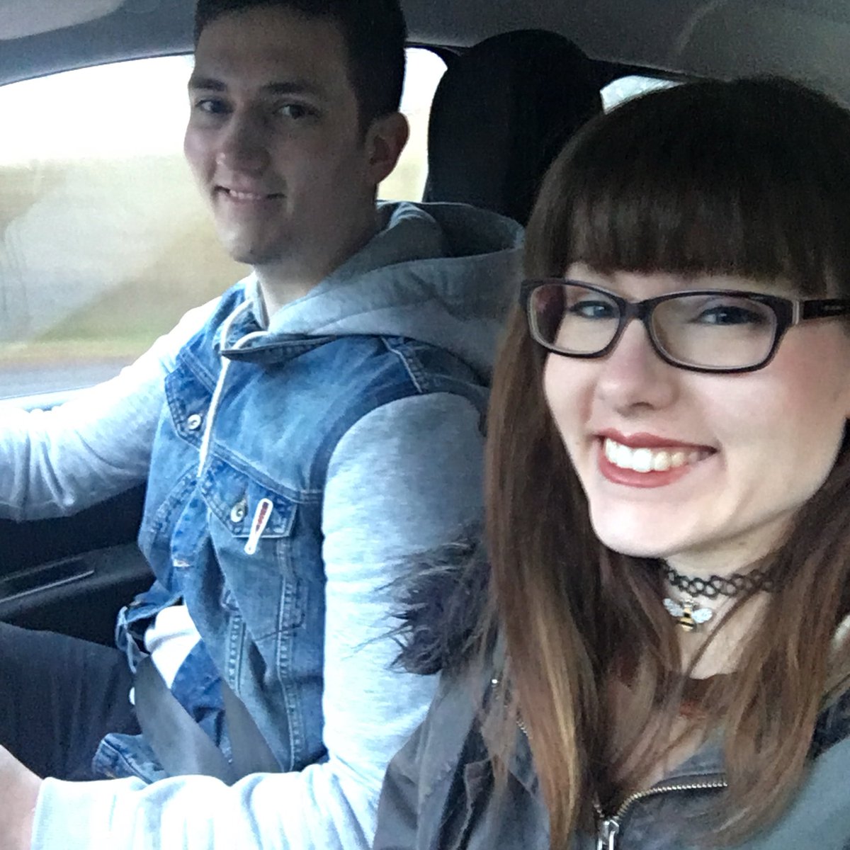 PinkBird_Tweets's tweet photo. On our way to Bristol. V.early early 😴 #OptimusCon #BristolComiccon3 https://t.co/y9yk0LOOVu
