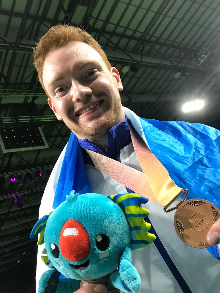 Team_Scotland's tweet photo. What a flurry of medals for #TeamScot2018 that was! 

Men's Triples 🥇at #GC2018LawnBowls 
Floor🥉for @PurvisDanny at #GC2018Gymnastics 
Men's hammer 🥉for @Markdry at #GC2018Athletics 

Here are those medal winning smiles! 😁😁😁 https://t.co/HeQQcIFHk1