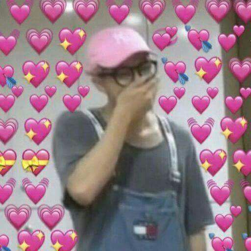 r_BTSlegends_'s tweet photo. Una army internacional que se encuentra en el fansing le dijo a Nam: "gracias por hacer música que cambia el mundo" y él le respondió: "gracias por haber nacido"

ES QUE NO PUEDE SER TAN HERMOSO https://t.co/9VlWdUZOFz