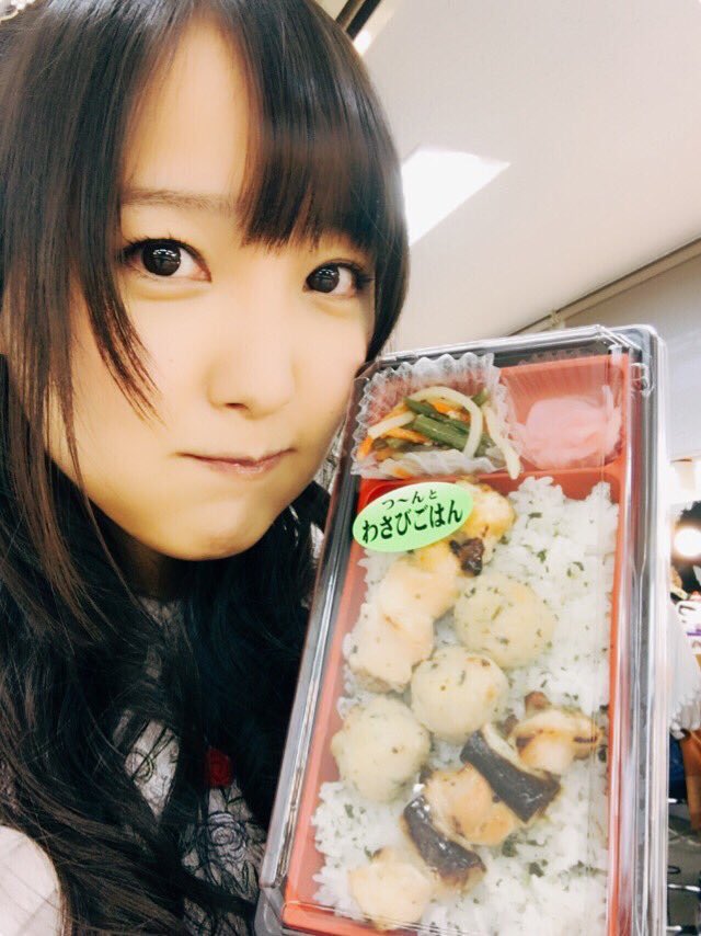 karakai_takagi's tweet photo. 遅れてしまいましたが…
がっきゅこと長久友紀さんお誕生日おめでとうございます！！
これからも忙しいとは思いますが頑張って下さい！
#長久友紀生誕祭2018 
#長久友紀生誕祭
#イヤホンズ
#いいねした人全員フォローする 
#RTした人全員フォローする https://t.co/16ZP29w4pL