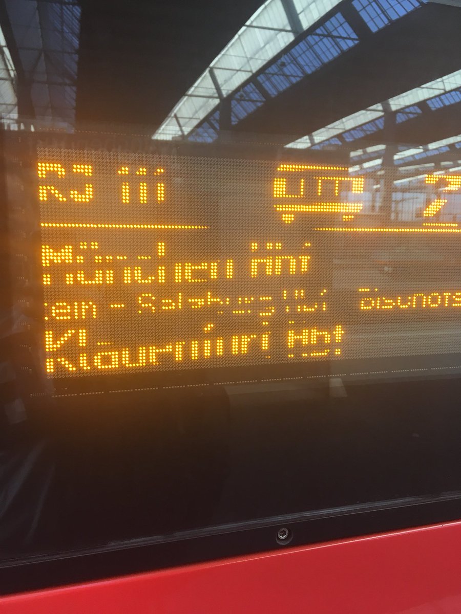 BastiSchwele's tweet photo. Weiter gehts zum #Marcale @SHN_EBEL #F1 @ecrbs @HCB_Foxes #PlayOffMonster https://t.co/sH8OjurYHo