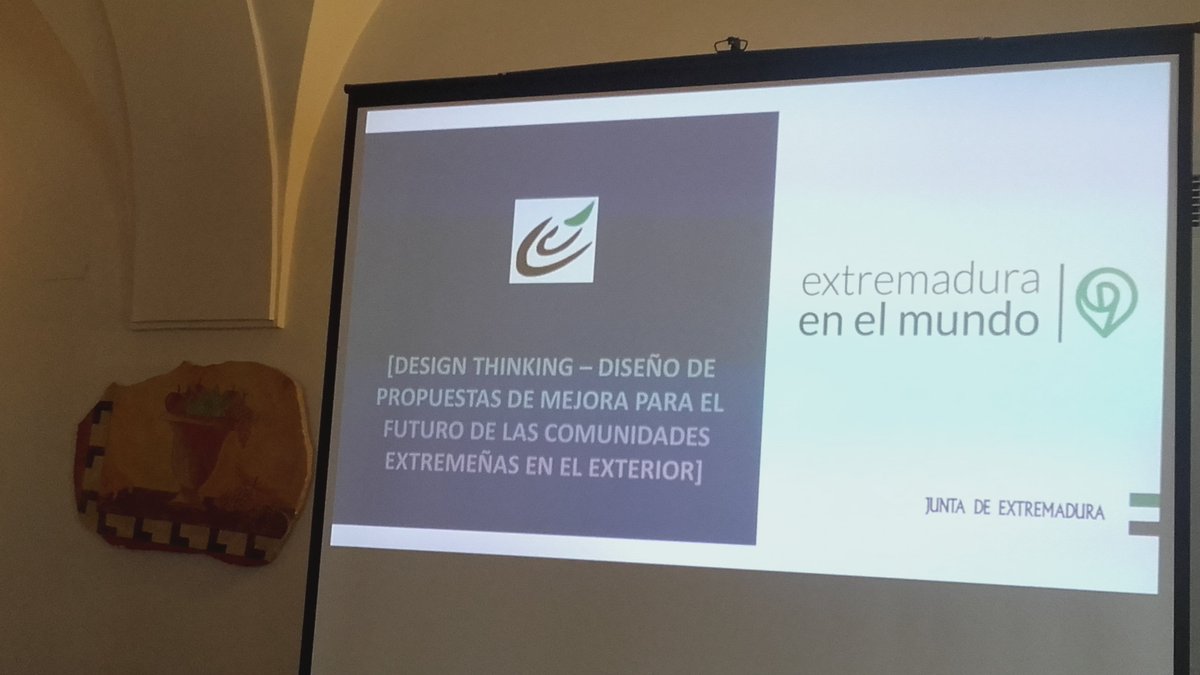 unionextremLH's tweet photo. Buen trabajo en el Consejo de Comunidades Extremeñas! #ExtremaduraEnElMundo https://t.co/OUXfJ6f7pd