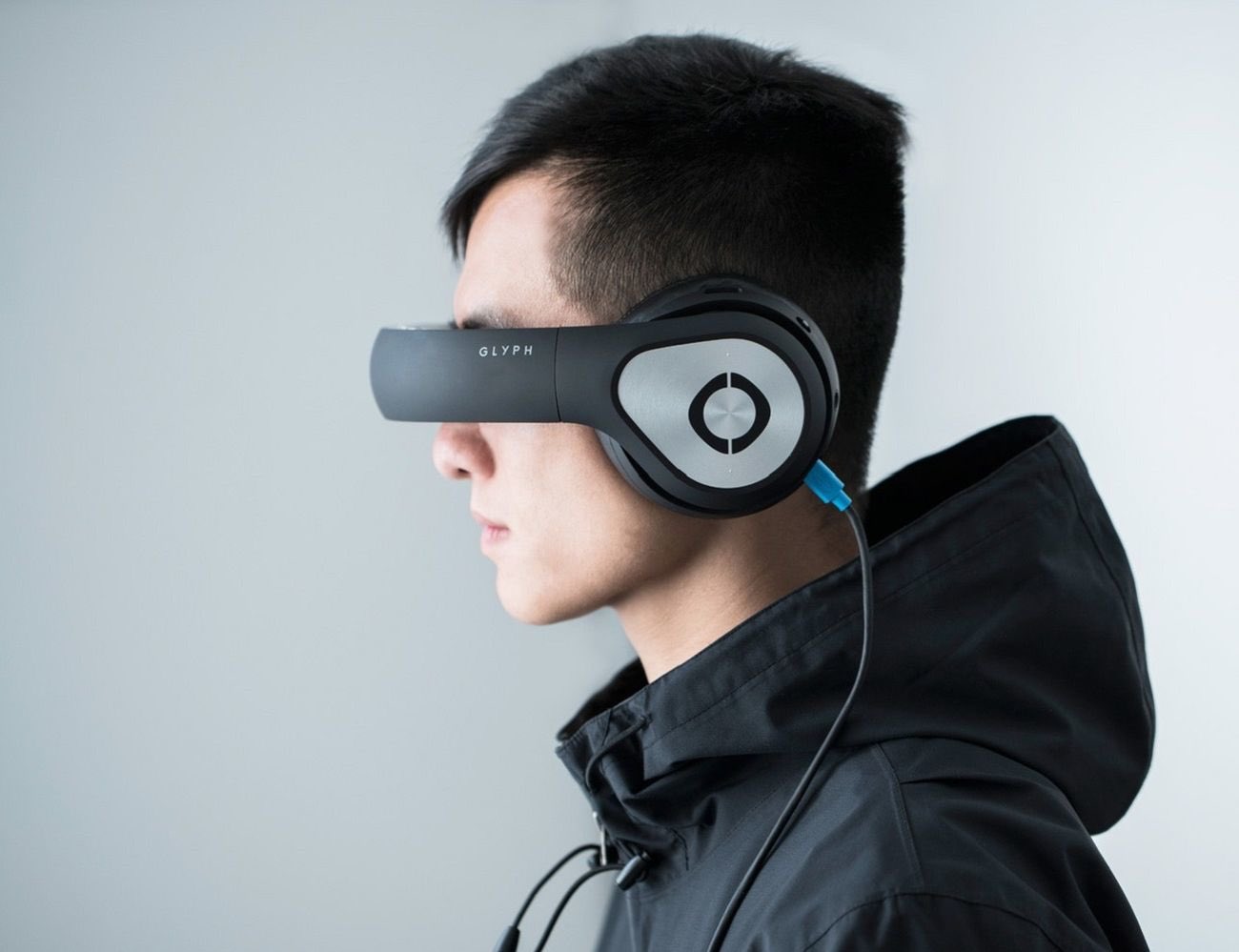 Glyph clearance vr headset