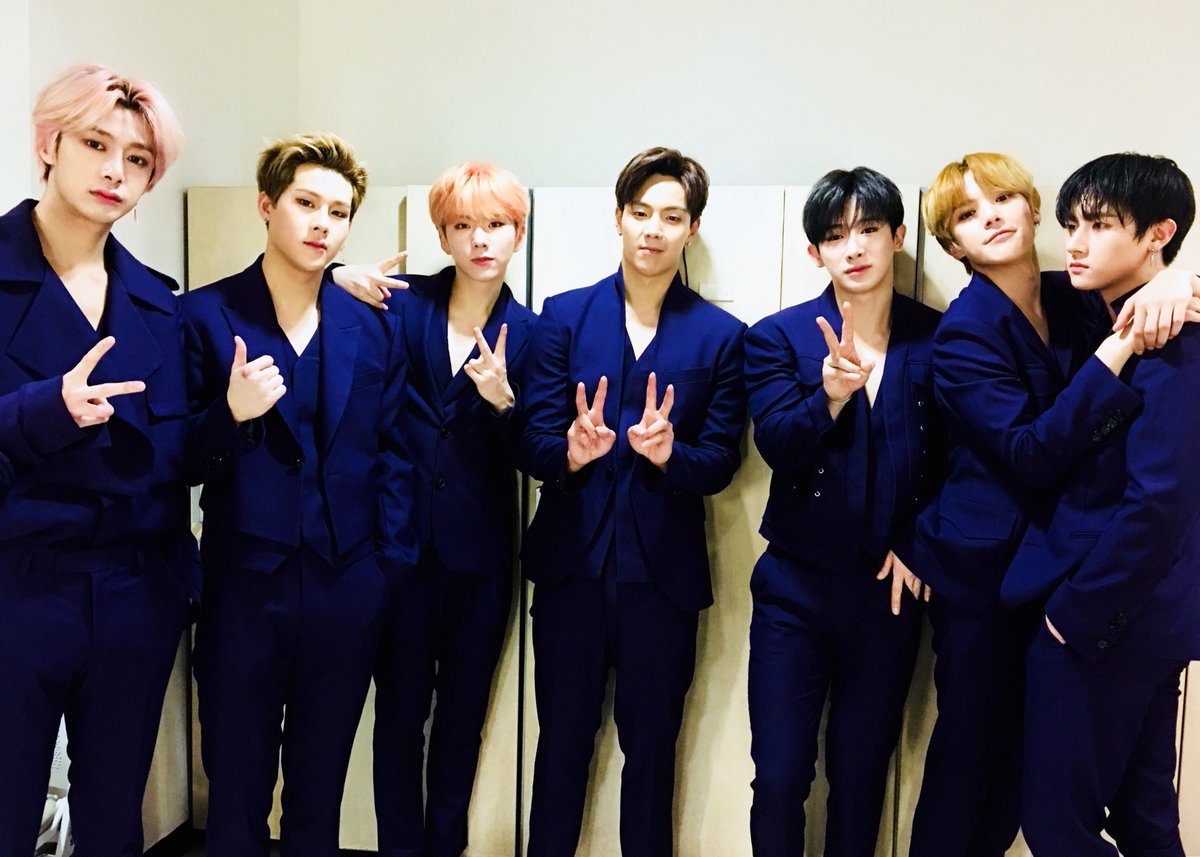 OfficialMONSTAX's tweet photo. [#MONSTA_X]
180408 #몬스타엑스
#SBS #인기가요
#JEALOUSY #젤러시 무대완료✔️ https://t.co/Vl3InGoGhK
