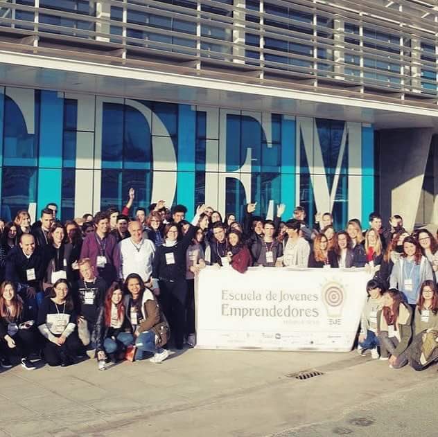 la_eje's tweet photo. Recordando nuestro gran evento #ejemarinaalta #exitoscompartidos en @EDEMempresarios
#elmundonecesitajovenesemprendedores #fotos #edem https://t.co/zduNiyIMYF