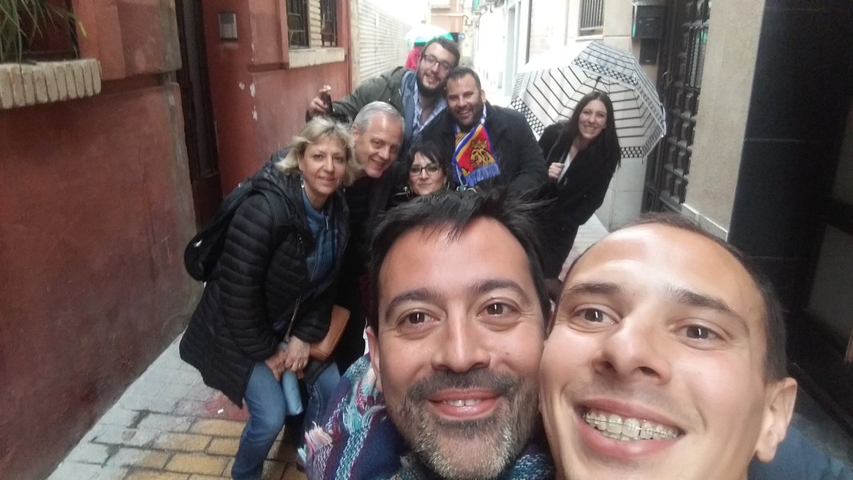 jmolig's tweet photo. Fin de cena, seguimos .@lacolumnazgz https://t.co/yWhC1HFI4Y
