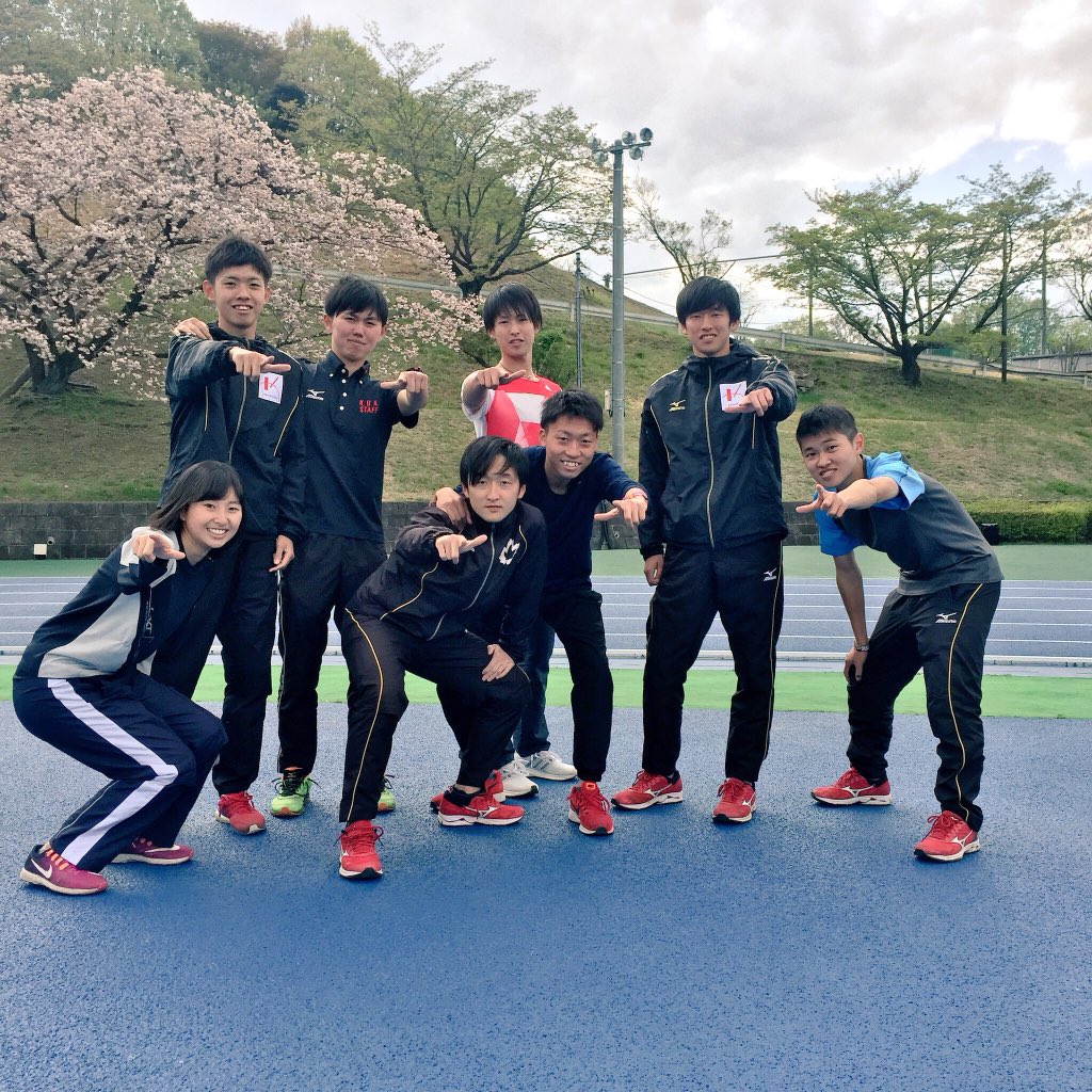 国士舘大学 陸上競技部 長距離ブロック A Twitter 今年度は女子マネージャーが1人入部し 駅伝マネージャー計8人でチームをサポートしていきます 今年も一致団結して頑張ります また レースにも出場させて頂くので是非とも 国士舘の走るマネージャー にも注目し