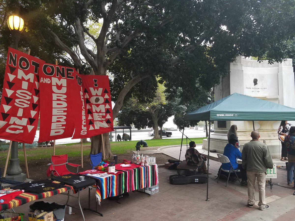 SamOgeographer's tweet photo. Went to a beautiful event today with AIM SoCal. Saw lots of familiar faces from #DivestLA. Lots of important stories and songs
#MMIW #MMIGW https://t.co/AePaahYOIL