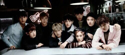 baekedsesoo's tweet photo. I may have not been there from the very beginning but Ive been through all the good times and the hardships these boys went through and I’ll stick around until the very end💕😘 #WeAreOne #사랑하자 #6YearsWithEXO_L 
#6YearsWithEXO @weareoneEXO #MTVBRKPOPEXO https://t.co/fQUDforhag