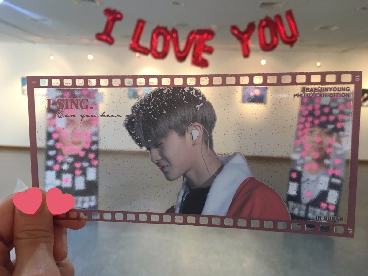 B_Jinyoung00510's tweet photo. @I_sing_0510 
진영이만의 전시회ㅠㅠ 너무나 기다렸어요❣️
진영이 사진 하나하나 다 예쁘고 잘생기고 다하네요>_< 전시회 열어주셔서 감사합니다♥ 진영이와 평생함께💕
#아이씽부산 https://t.co/jWU9LdfYYo