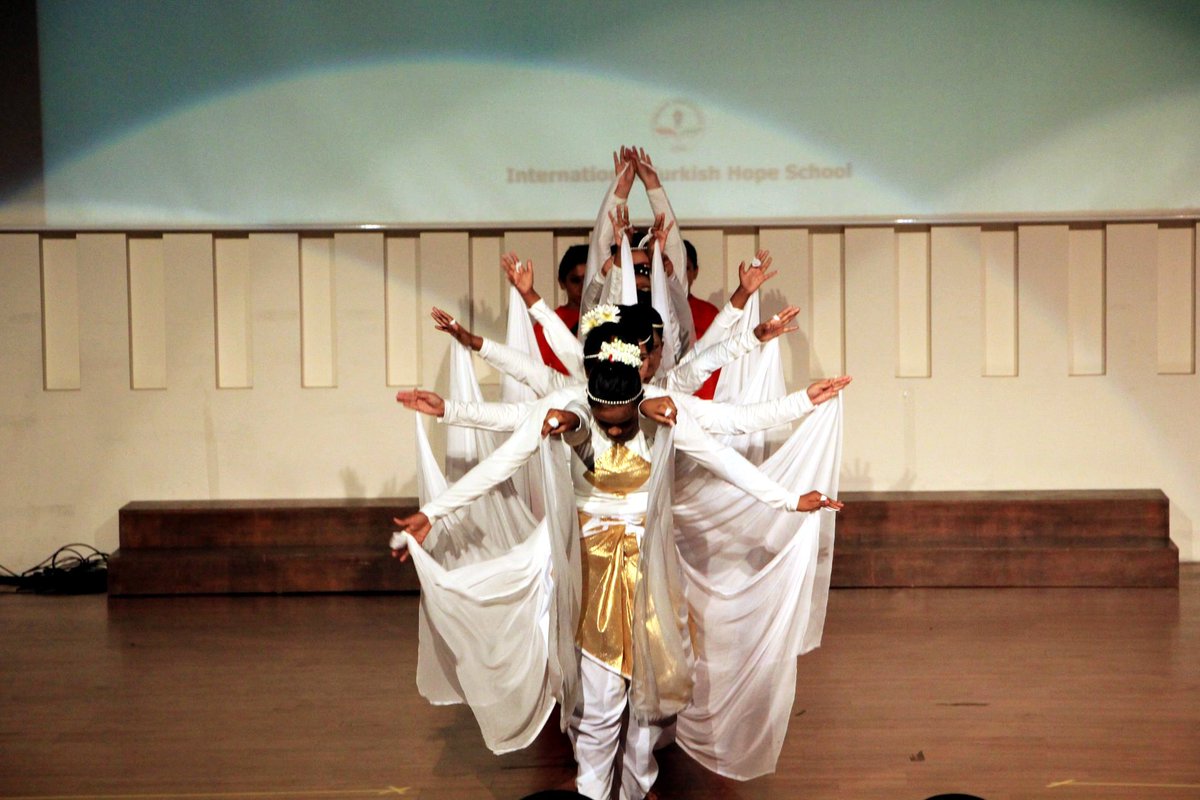 IHSBD1996's tweet photo. #ITHS held #IndependenceDay Program to celebrate #IndependenceDayOfBangladesh on 26-Mar-18 that was adorned w/ some of the most amazing songs, dances and poem recitations highlighted the beauty &amp; freedom that was brought to us through the independence.
https://t.co/OOzr5EN8YX https://t.co/IcfAdaTi5F