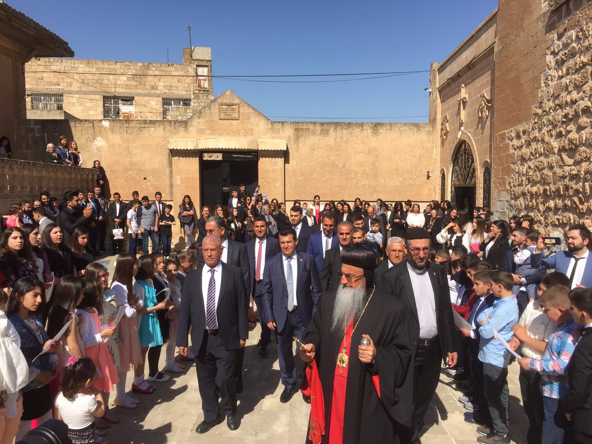 ErolDora's tweet photo. Midyat'ta Paskalya (Diriliş) Bayramını kutladık https://t.co/QSleQeX8fe