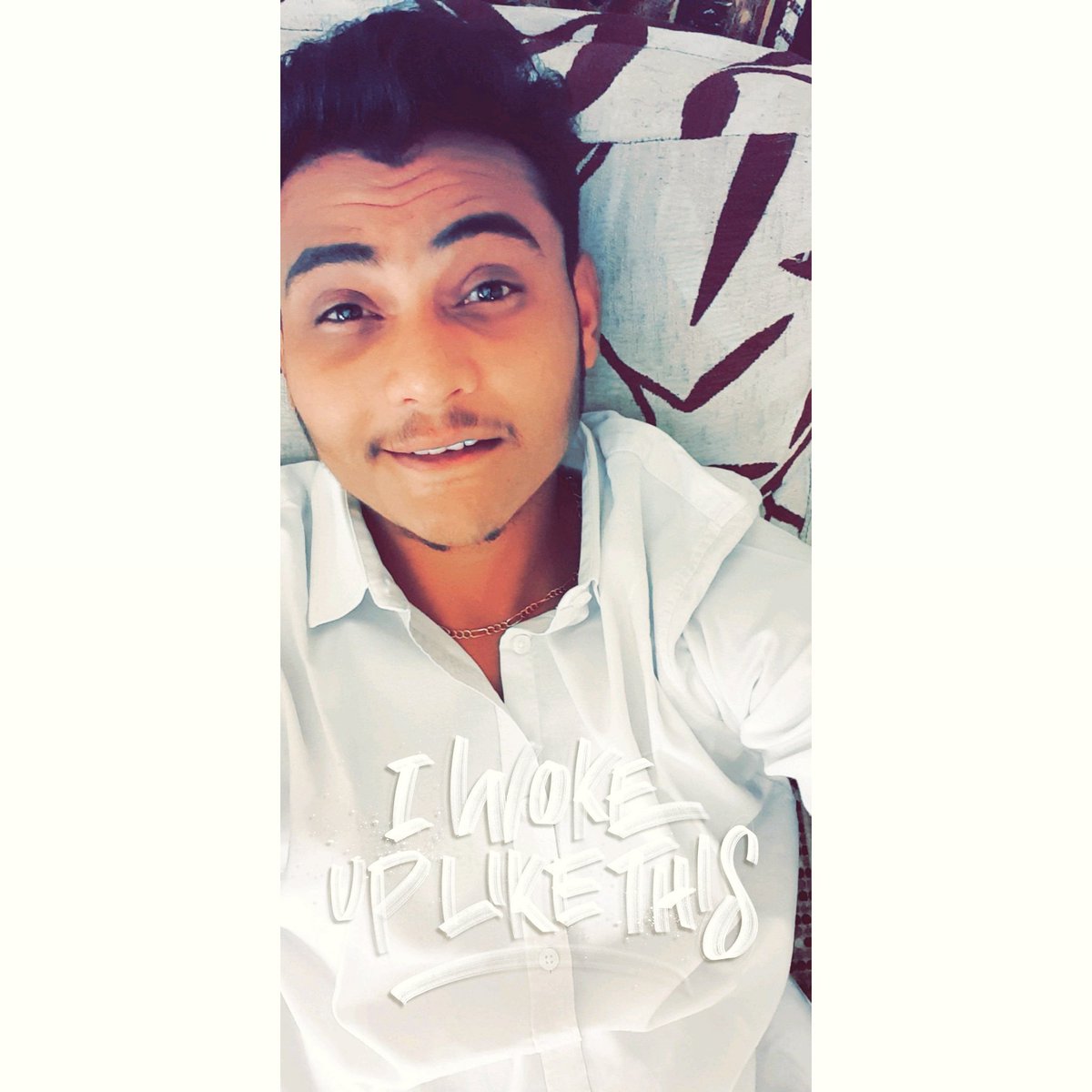 Yashu_luv_'s tweet photo. #NewProfilePic #SundayShoutout #afterupdate https://t.co/r5u8kV02TQ