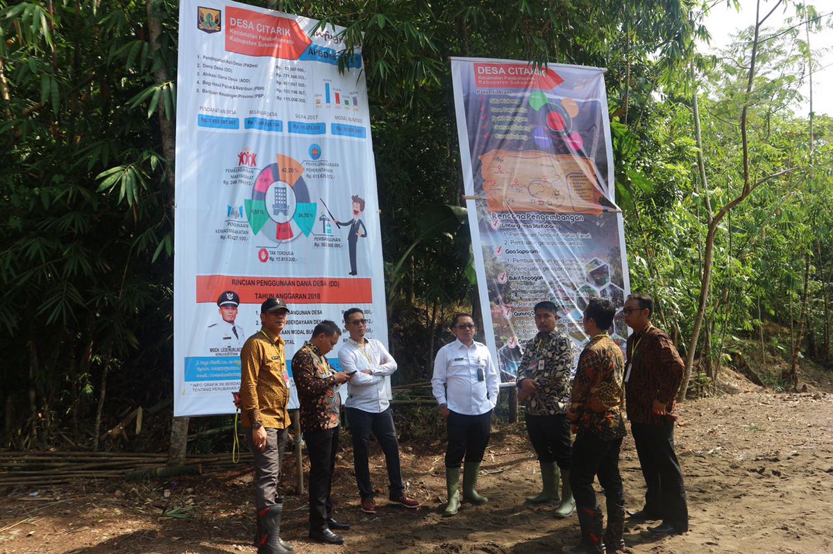 Emirizal_A_1708's tweet photo. Ayo kita sukseskan Program
#PadatKaryaTunai2018 utk Mementaskan Kemiskinan
#TPPIBengkulu
#TPPIRejanglebong
@jokowi 
@EkoSandjojo 
@taufikmadjid71 
@fachrilabalado @tppi_p3mdbkl
@dpmd_bengkulu https://t.co/uAOfOLWMit