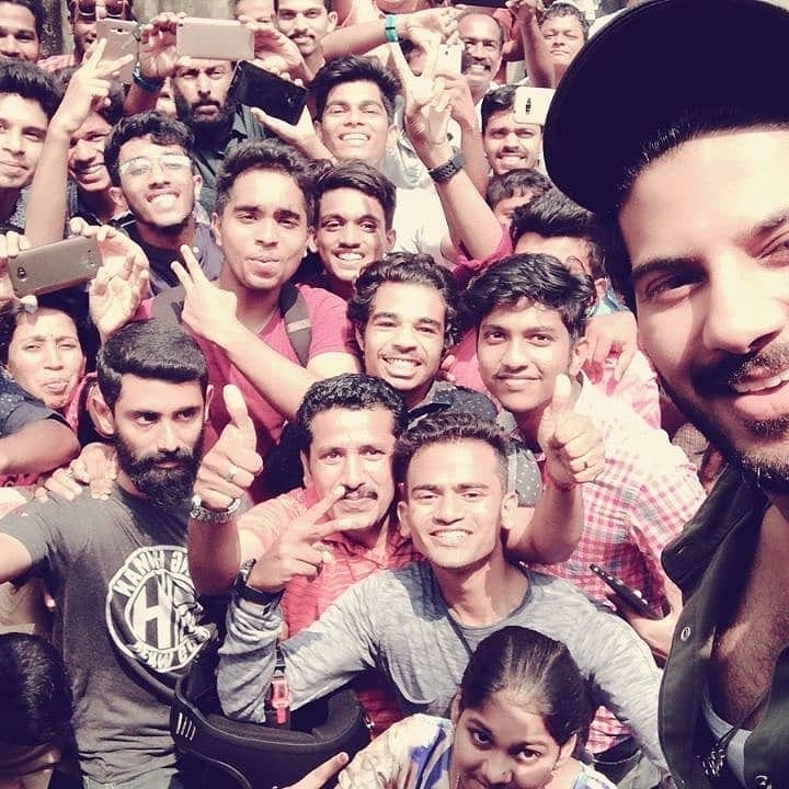AJITH545's tweet photo. #Kunjikka #dulquer #mattancherry #selfiewithfans #dulquersalmaan @dulQuer 😍😍😍 https://t.co/XpDM2DWaHr