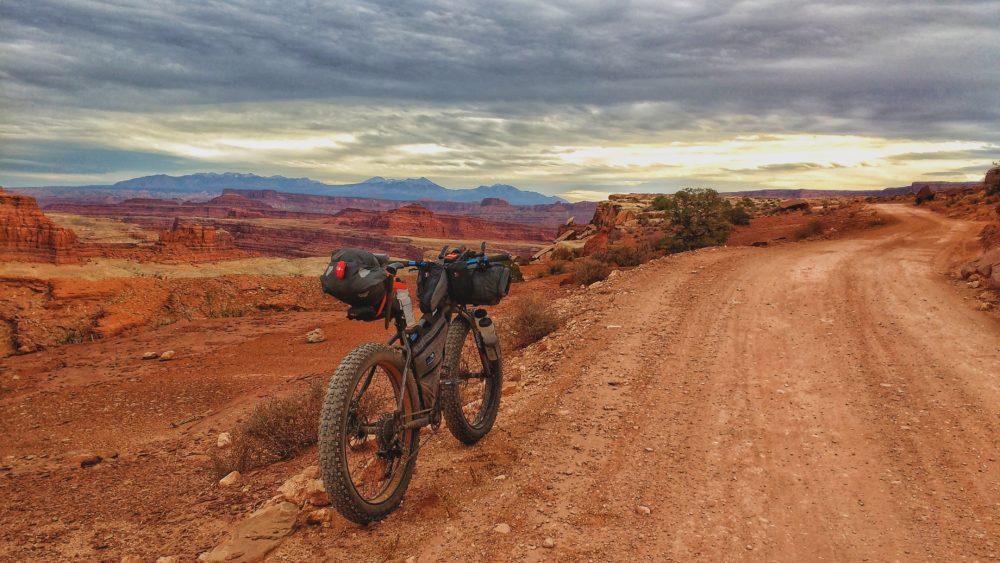 Aaron Couch tweet media