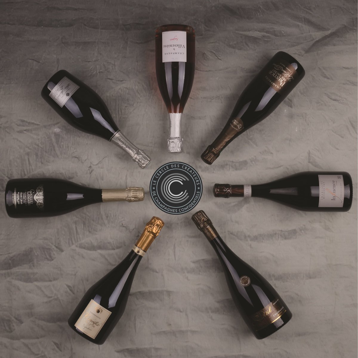 PopUp #Cellar doors opening 10 am next sunday ! 7 confidentials #champagnes - and other cuvées  - to taste and appreciate 
Ouverture des portes dans précisément une semaine ! Notre #Cave éphémère : Dimanche 15/4 - Dégustations pro: 10/19h