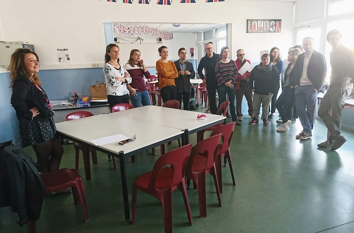 Prefet46's tweet photo. #endirect de la troisième journée de l'#Hackcelerathon. Ce dernier jour marque le début d'une démarche collective au service de la #mobilité. https://t.co/FN70eq32MH
