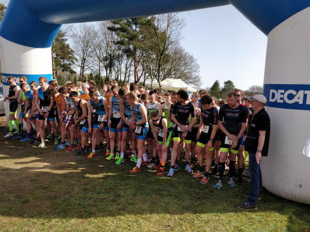 3athlon_BE's tweet photo. Mols en Licht kloppen Laurens in Geel - https://t.co/uWByoBEZoI @RBR_Series @dennislicht @edovdm https://t.co/S7P41L2Zfb