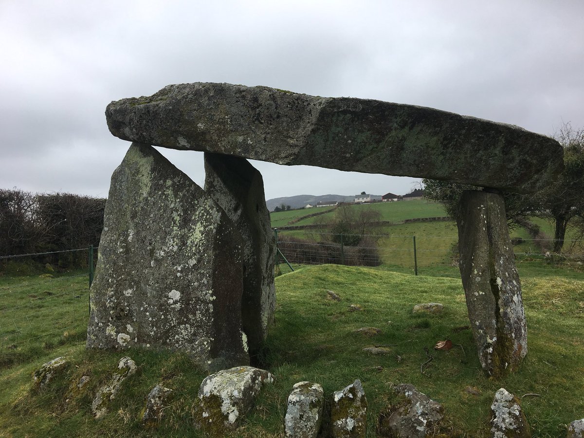 francesmcveigh's tweet photo. #Ballykeel #Dolmen #Neolithic #portaltomb #RingofGullion #Armagh #PoetsTrail #nihillwalker https://t.co/lKJUKuFoPC