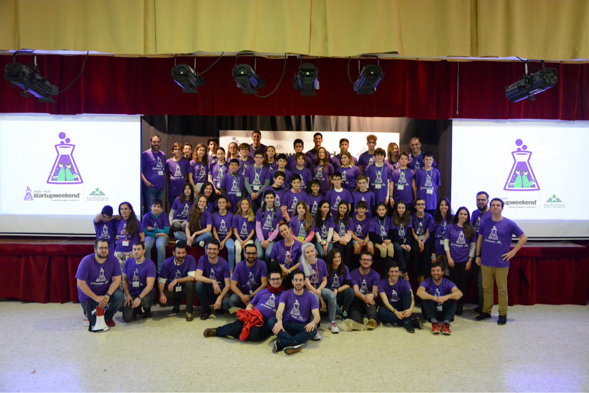 Startup Weekend SVQ tweet media