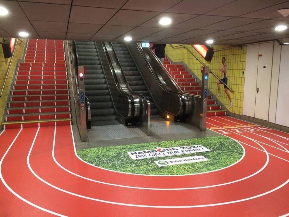 docandrewmurray's tweet photo. Best stairs you will ever see! https://t.co/ZNHgNGoV6W