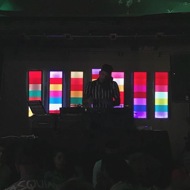 HerStoryIs's tweet image. Thrilled to see more @quincyowensart activating #indy. At #patternindy launch party in one of the most coveted old buildings in the city. Looking forward to its beauty makeover.