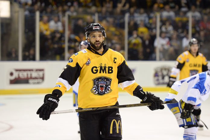 👏🏻 CONGRATULATIONS 👏🏻: To <a href="/PanthersIHC/">Nottingham Panthers</a> forward David Clarke following his retirement from the sport.

An outstanding servant to the Panthers, <a href="/TeamGBicehockey/">Team GB Ice Hockey</a> and the sport.
