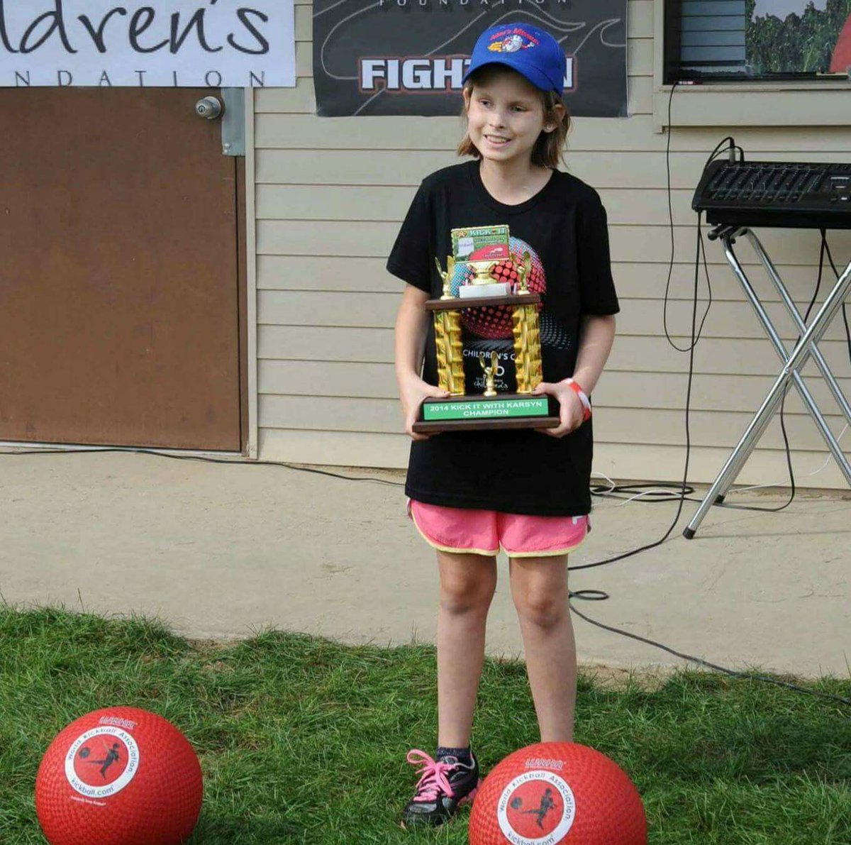 KarsynKickIt's tweet photo. Read the @WabashPD article on our recent visits in Wabash to promote the 5th Annual @KarsynKickIt event benefiting @JeffGordon4Cure's Pediatric Cancer Research Lab @RileyChildrens on July 21. Story: https://t.co/u0zraW3pcd https://t.co/EAWHgIJUjJ