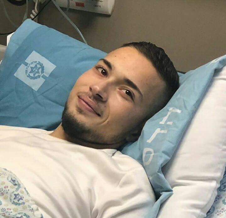 wissamharon's tweet photo. انا لله وانا اليه راجعون
الله يرحمك يا محمد ويحسن إليك وينور لك قبرك ويدخلك في جناته https://t.co/JuxojcIr6l