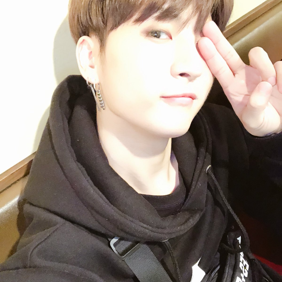 XENO_T_twt's tweet photo. #호준
오늘 좋은 추억 감사드려요 !!
사랑합니다 다들❤️
주말의 마지막은 호준이로 https://t.co/rHVE12ACTP