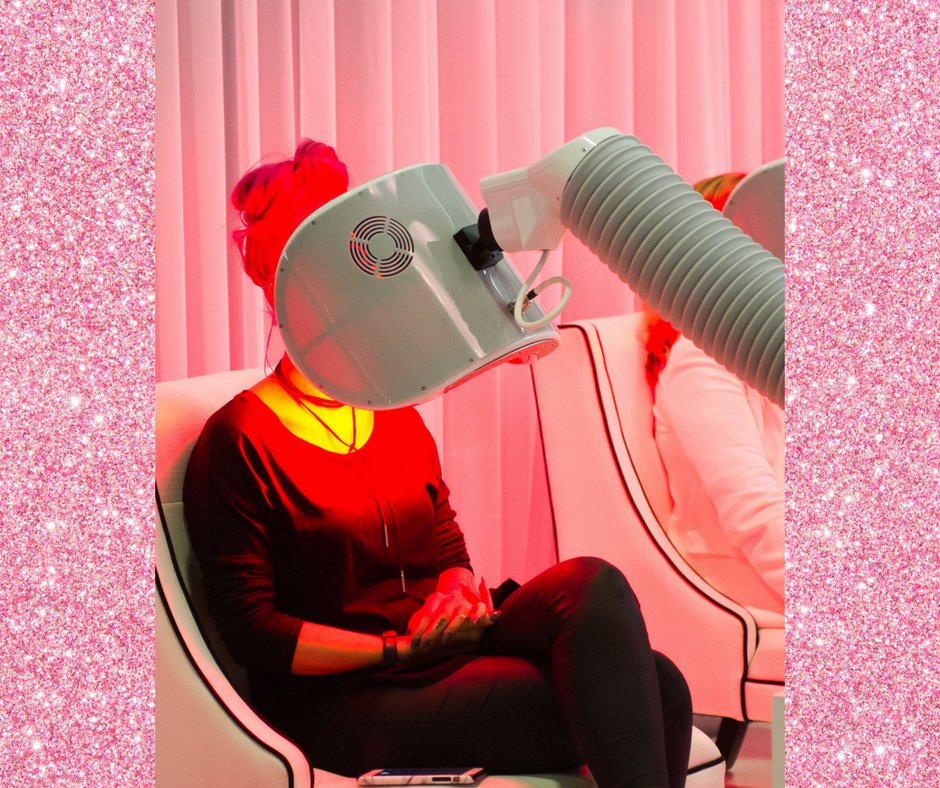 dermaluxled's tweet photo. Multi Award winning Dermalux® LED Phototherapy is the leading, non-invasive treatment that harnesses the power and beauty of light for visibly radiant, rejuvenated and refined skin. https://t.co/fDsZKoG9SO