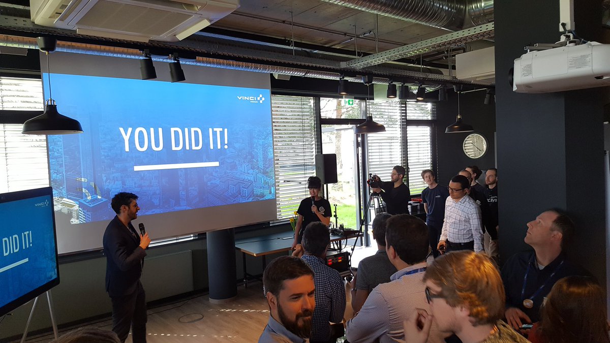 MoMeissn's tweet photo. You did it! #Hackathon is almost over. @j_guillaumeMM  #Endspurt #Digitalschmiede #Hbdhack @VINCI @VINCIEnergies @VINCIEnergiesD https://t.co/noNXbFcC71