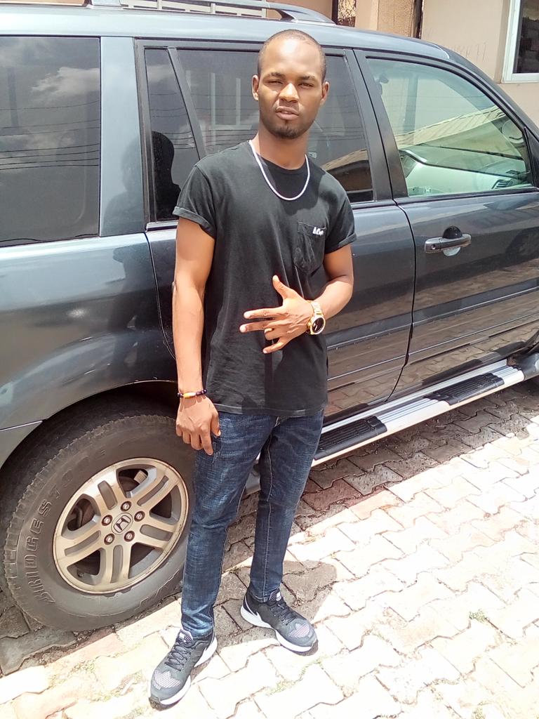sk_brano's tweet photo. A day is coming were by u will tell your mummy. Mummy manage this 400 million if u believe in this prayer send it to all your friends including me!💕💕  #bahdman place your order... @ea75store @sk_brano  @skyfizzy8  @90sumtin4fanz @naomipeller @marcswagz @dream925fm @RuggedyBaba https://t.co/7q357lDJmM