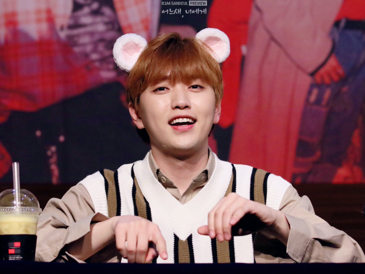 deulpics's tweet image. 小鸭鸭变小熊熊 🐥👉🐻💕
©어느새,너에게