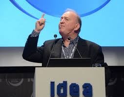 glopezlecube's tweet photo. Daniel Sabsay, el constitucionalista que desafió a Cristina a que muestre su título de abogada, va a ser orador el jueves 12A. Qué necesita la justicia para cambiar? Justicia 2020, la reforma de Vidal y qué tiene Macri en la cabeza. Hoy 18h por @Cultura979 con @glopezlecube #12A https://t.co/8CfRYdwHNt